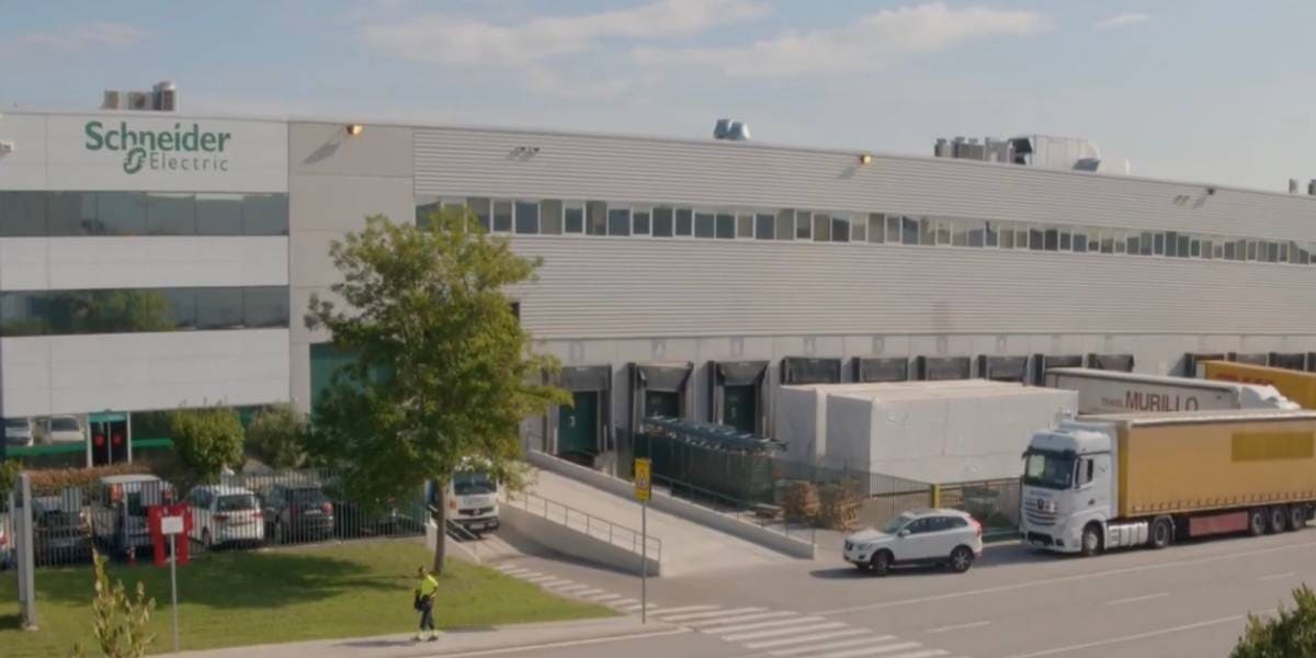 Schneider Electric creará 200 empleos en Barcelona durante el 2022 Schneider Electric creará 200 empleos en Barcelona durante el 2022