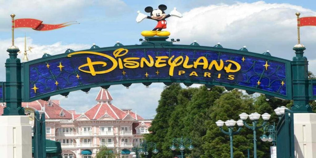 trabajar disneyland paris