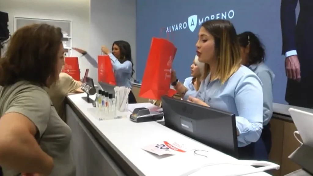 trabajar dependientes alvaro moreno