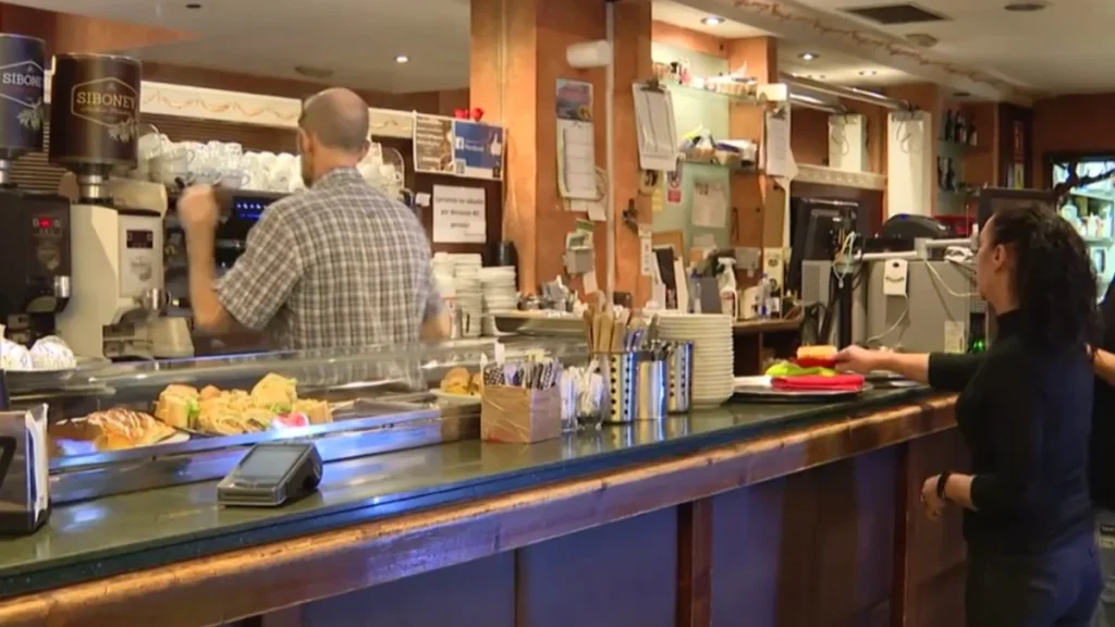 trabajar cafeterias restaurantes marbella