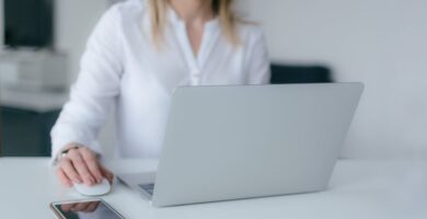 Cómo redactar un correo para enviar tu CV