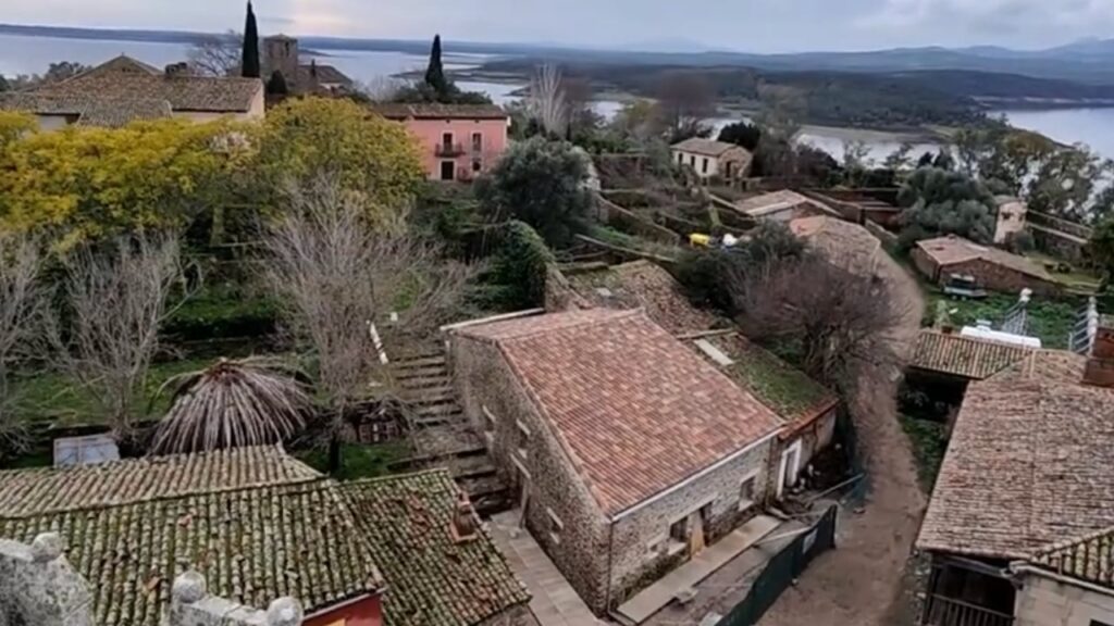 Estos pueblos te pagan hasta 15.000 euros si te mudas allí a teletrabajar