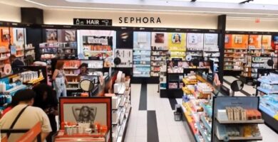 Sephora busca "Consejeros de belleza" para esta campaña de Navidad y no piden experiencia