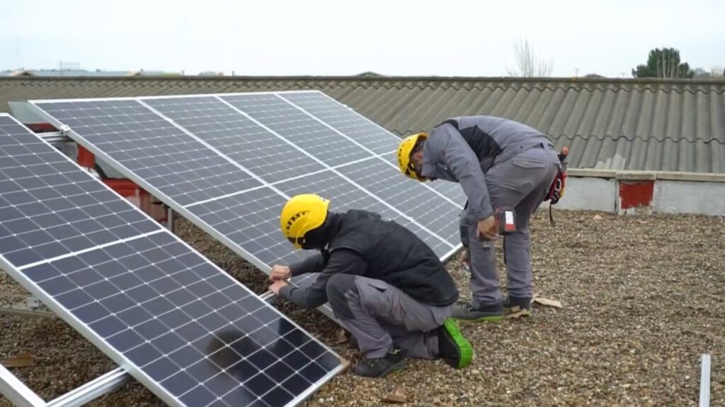 trabajar en la planta fotovoltaica de Imeba