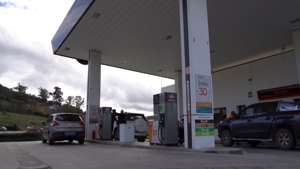 Repsol ofrece puestos de trabajo en gasolineras de Galicia