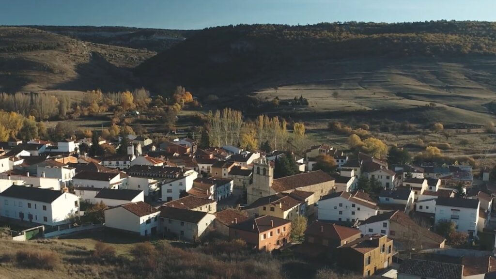 Pueblos que buscan familias para vivir y trabajar en 2025