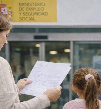 Ayudas para familias con hijos a cargo en España