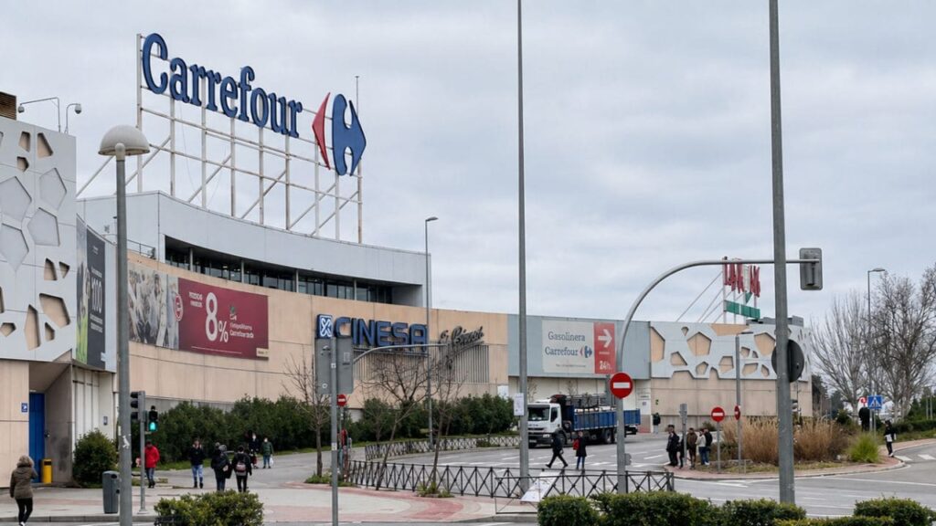 Trabaja en Carrefour en verano