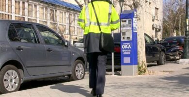 trabajar como controlador de zona azul